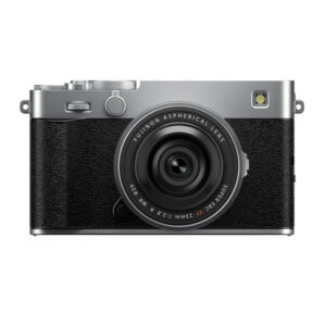 FUJIFILM X-E5 Silver + XF 23 mm f/2,8 R WR