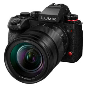 PANASONIC LUMIX DC-S1 II + L 24-105 mm f/4 Macro OIS