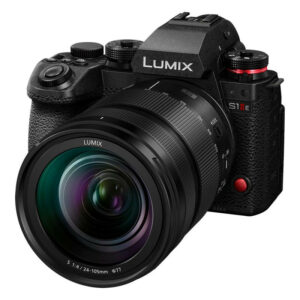 PANASONIC LUMIX DC-S1 IIE + L 24-105 mm f/4 Macro OIS