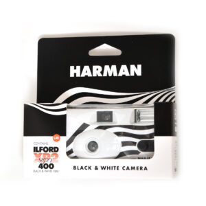 HARMAN Appareil photo jetable N&B 35mm 27 poses 400 ISO
